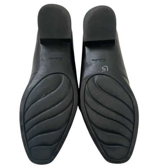 Clarks Women's Black Patent Flats Size 9 - Picture 4 of 9